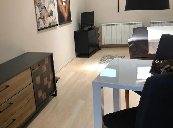 Dum Pod Radnici Studia Žamberk